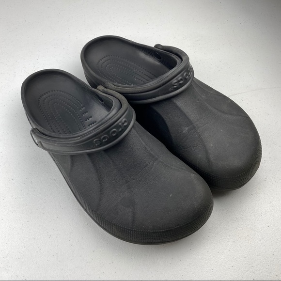 Crocs slip on clogs